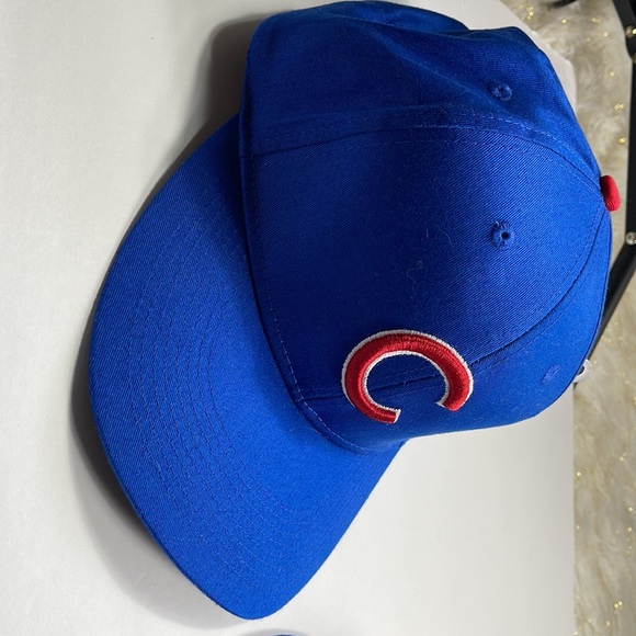Chicago Cubs Hats - Picture 3 of 17